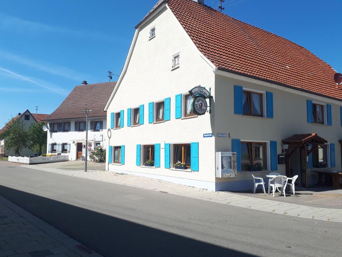 Gaestehaus Pension Waldhorn Weilen unter den Rinnen Екстер'єр фото