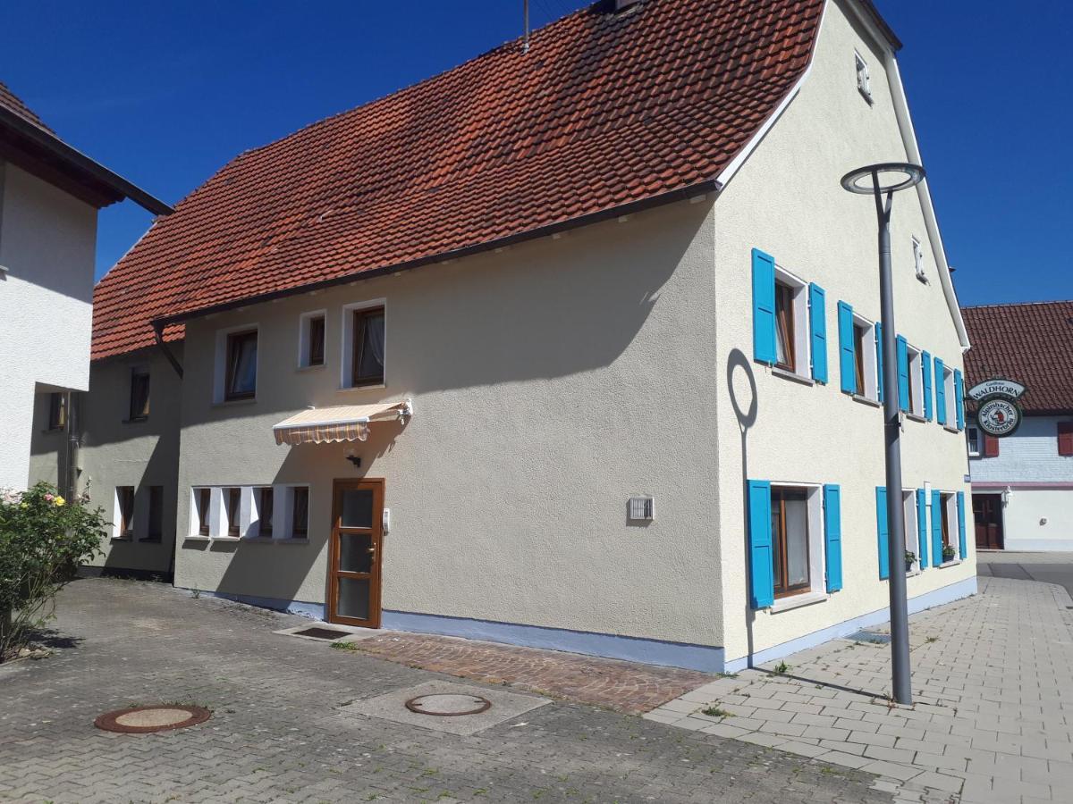 Gaestehaus Pension Waldhorn Weilen unter den Rinnen Екстер'єр фото